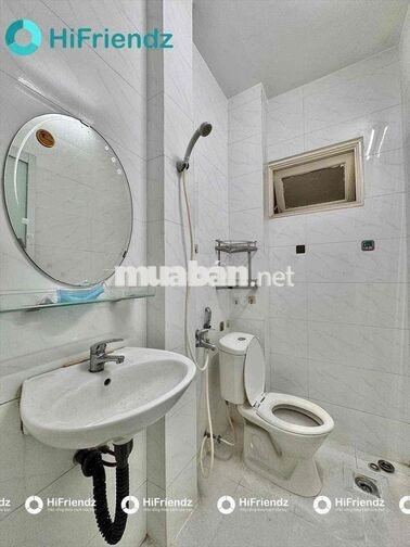 CHO THUÊ 2 PHÒNG NGỦ BAN CÔNG FULL NỘI THẤT NẰM NGAY CHỢ THẠCH ĐÀ