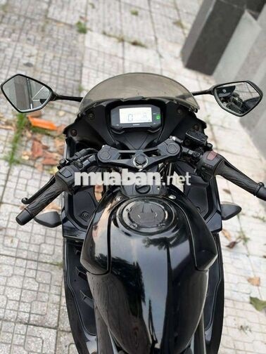 SUZUKI GSX R150 GIẤY TỜ CHÍNH CHỦ