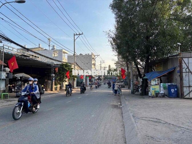 Chính chủ bán đất 100% thổ cư, sổ cầm tay. Có thương lượng