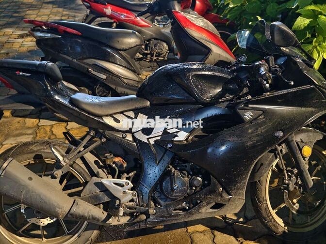 SUZUKI GSX R150 GIẤY TỜ CHÍNH CHỦ