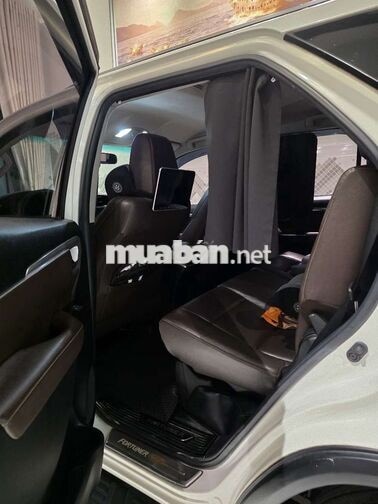 Toyota Fortuner 2017 2.7AT Trắng