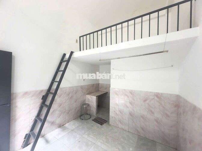 PHÒNG TRỌ GIÁ RẺ 2X CÓ TỦ LẠNH NGAY TÔ KÝ, CVPM, NGUYỄN ẢNH THỦ 