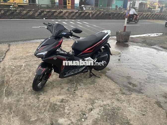 Honda Air Blade Đen