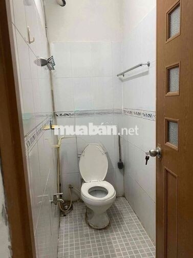 NHÀ NHỎ HẺM XE HƠI 1PN CHO GĐ ÍT NGƯỜI-SINH VIÊN
