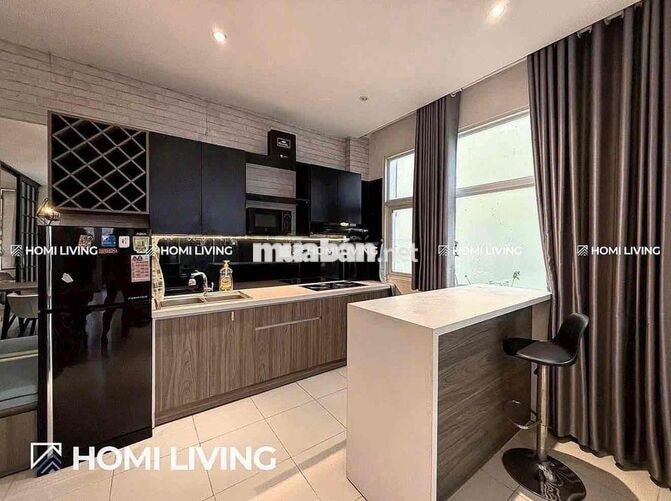 CĂN HỘ PENHOUSE CAO CẤP RỘNG 50M2 - NGAY HOÀNG HOA THÁM - CỘNG HOÀ