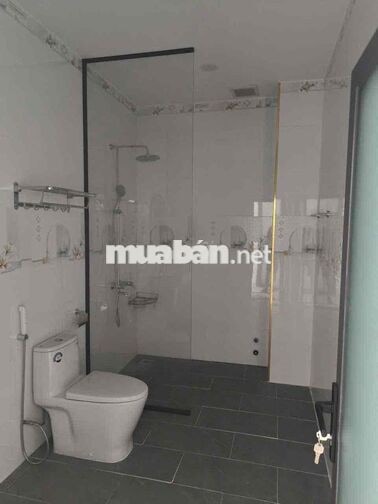 Cho thuê văn phòng, nhà nguyên căn vừa mới hoàn thiện đẹp. Chính chủ