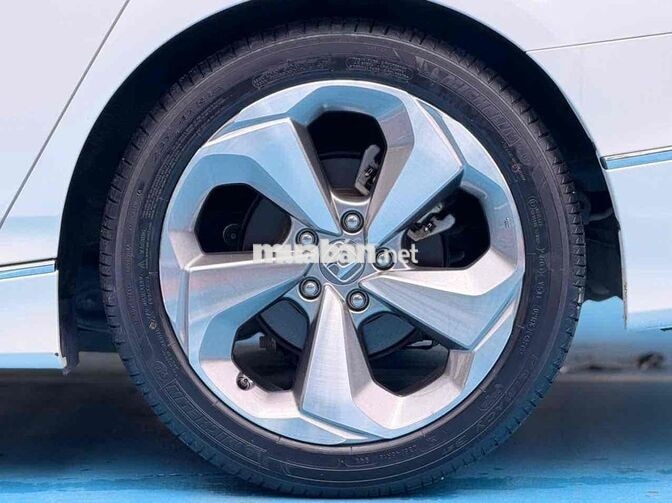 Honda Accord 1.5 Turbo 2021 Trắng Tự động