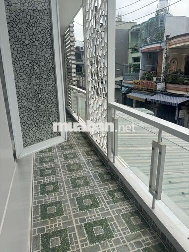 Cho thuê nhà Nguyên Căn mặt tiền chợ