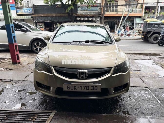Honda Civic 2.0 2010 Vàng cát