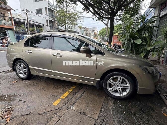 Honda Civic 2.0 2010 Vàng cát
