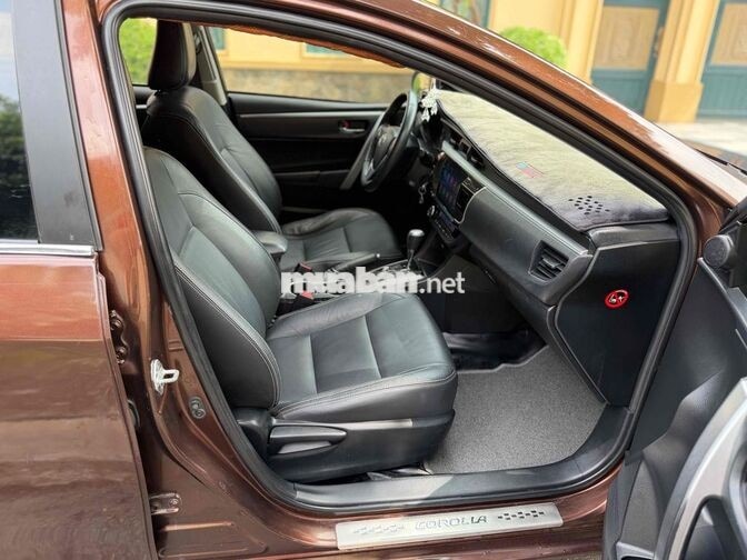 Toyota Altis 1.8G 2015 Nâu 90 nghìn km
