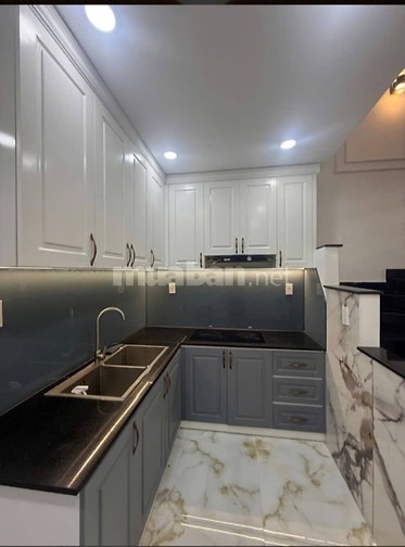 Lh 0389310520 Cần tiền bán nhà gấp ở Bùi Văn Ba 30m2/1ty421/Shr/HXH