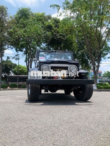 Toyota Landcruiser FJ40 1972 Đen Xăng Sàn 3 cấp