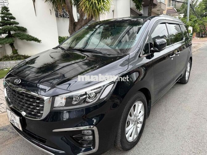 KIA Sedona 2020 bản full máy dầu Đen xanh