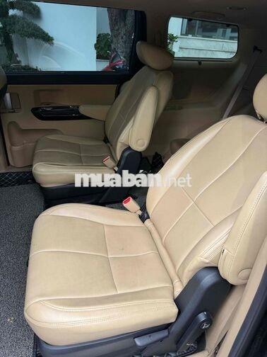 KIA Sedona 2020 bản full máy dầu Đen xanh
