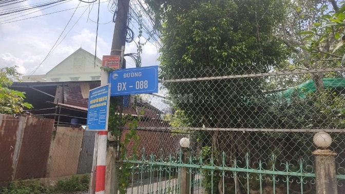 Bán lô đất nhánh ĐX-088 tại Phú An, 2,1 tỷ, 248 m2, thổ cư 60m