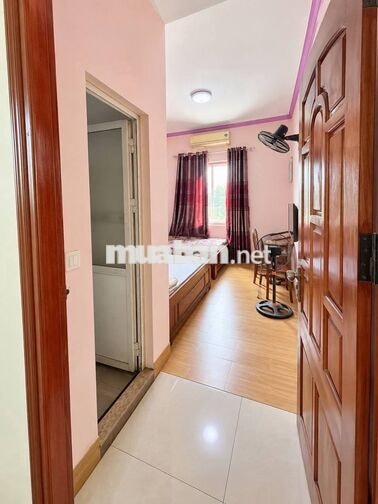 BÁN TOÀ NHÀ KHÁCH SẠN KHU VỰC SÂN BAY NỘI BÀI – BẤT ĐỘNG SẢN DÒNG TIỀN
