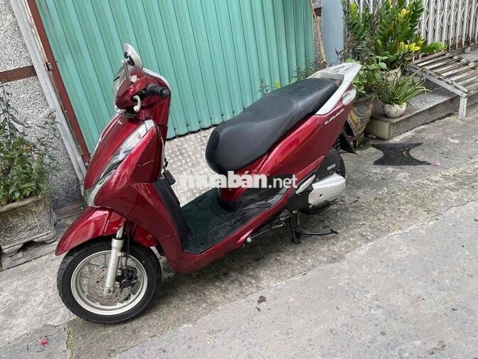 Honda Lead 2022 màu Đỏ
