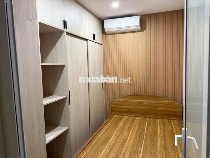 Cho thuê nhà kiệt oto NGUYỄN VĂN LINH gần sân bay Full nội thất