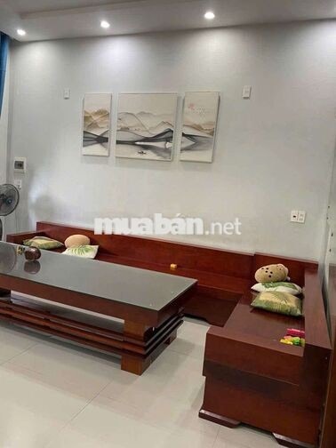 cho thuê nhà 2 tầng đường dũng sĩ điện ngọc. 11 triệu.  điện ngọc