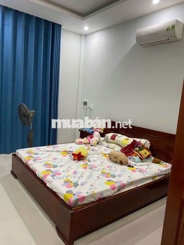 cho thuê nhà 2 tầng đường dũng sĩ điện ngọc. 11 triệu.  điện ngọc