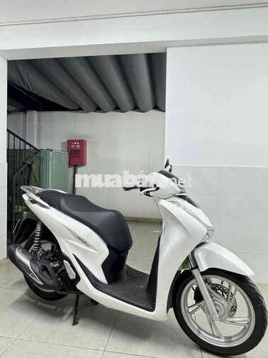 Honda SH 125i 2025 Trắng đen 2000km