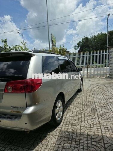 Toyota Sienna 2007 Bạc 145283 km