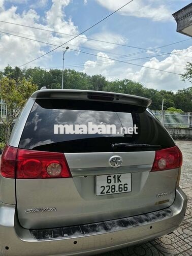 Toyota Sienna 2007 Bạc 145283 km