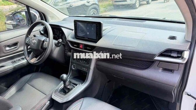 Toyota Avanza Sx 2023 Số sàn Trắng