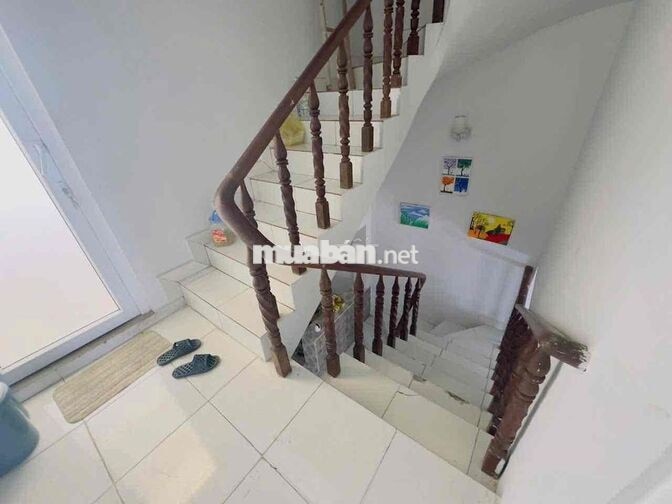 Nhà Mới Có Nội Thất 4x17m 1Lầu + ST (2PN 2WC) Hẻm 7m. LÊ VĂN QUỚI