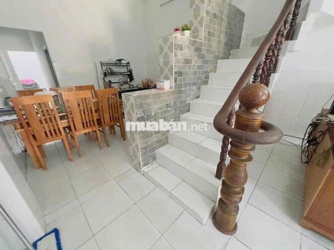 Nhà Mới Có Nội Thất 4x17m 1Lầu + ST (2PN 2WC) Hẻm 7m. LÊ VĂN QUỚI