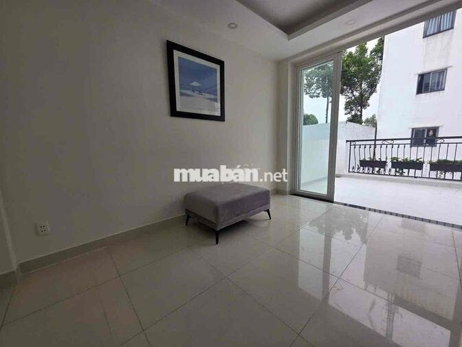 Bán nhà 3 tầng 131.6m² sử dụng, đất 39m².  Địa chỉ: 252/57F Cao Thắng,
