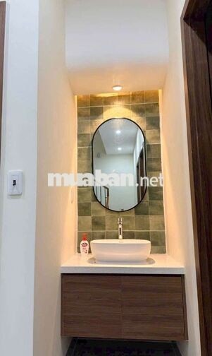 Một siêu phẩm Nhà xinh xắn Giá tốt.