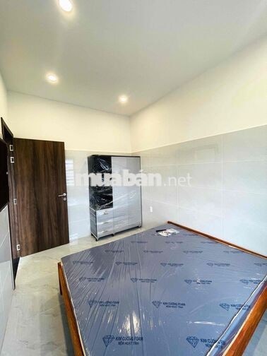 CHO THUÊ CĂN HỘ DỊCH VỤ 1 phòng ngủ có ban công thoáng full nội thất