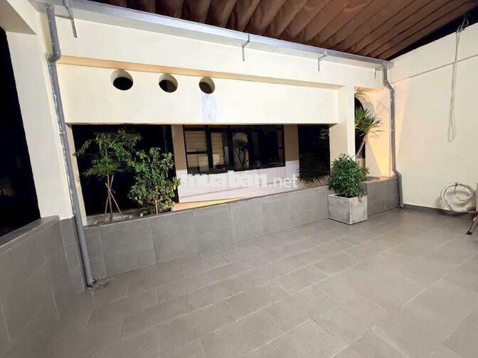 Một siêu phẩm Nhà xinh xắn Giá tốt.