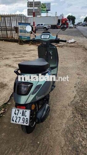 Piaggio Vespa 50cc 2026 Xám