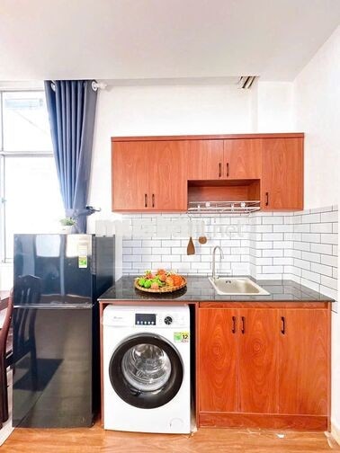 CHDV 3 Phòng Ngủ Thang máy  Rộng 80m2 Ngay Đh Hoa Sen UEH Bách Khoa 