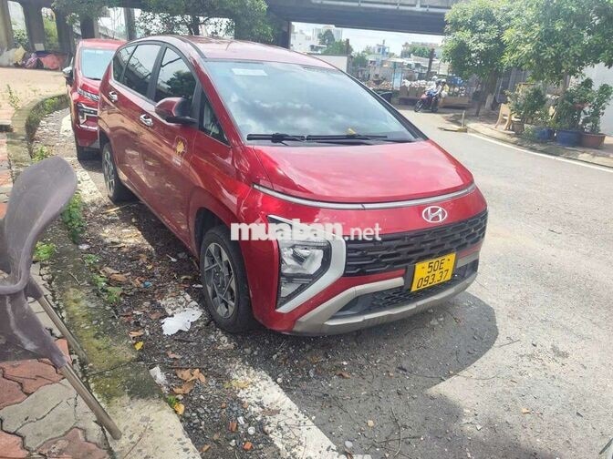 Hyundai Stargazer 2022 Đỏ 7 chỗ Tự động