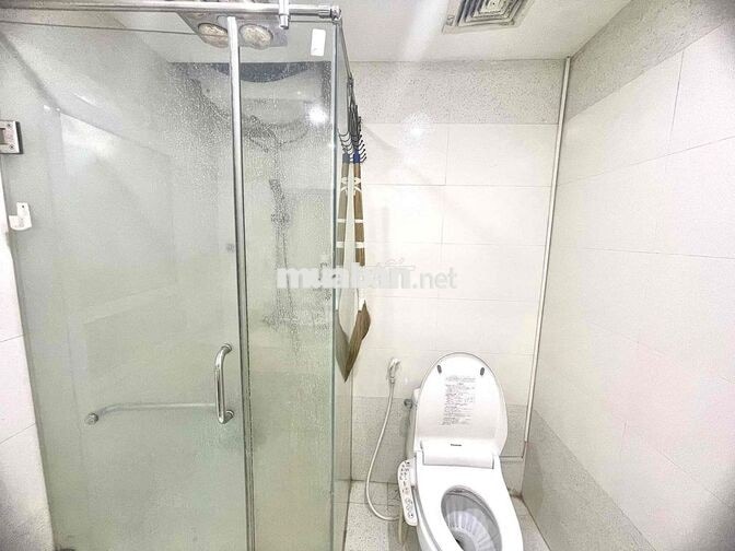 Cho thuê nhà nguyên căn phố Đội Cấn, chính chủ