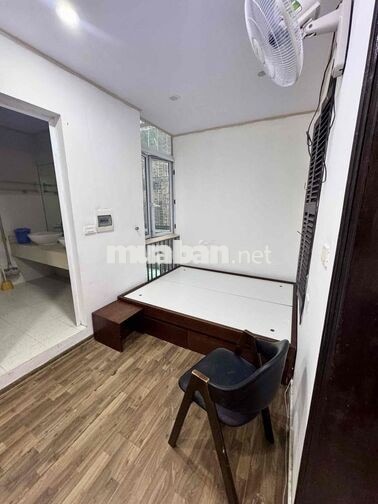 Cho thuê nhà nguyên căn phố Đội Cấn, chính chủ