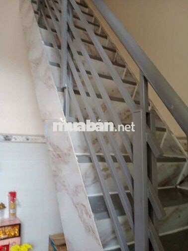 Chính chủ bán nhà trệt + 1 lửng , 4x12m hẻm bến lội