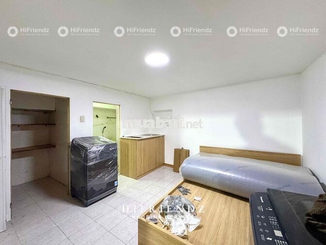 trống sẵn phòng Studio cửa sổ và 1 Phòng ngủ tách bếp ngay Q5