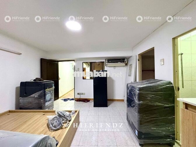 trống sẵn phòng Studio cửa sổ và 1 Phòng ngủ tách bếp ngay Q5