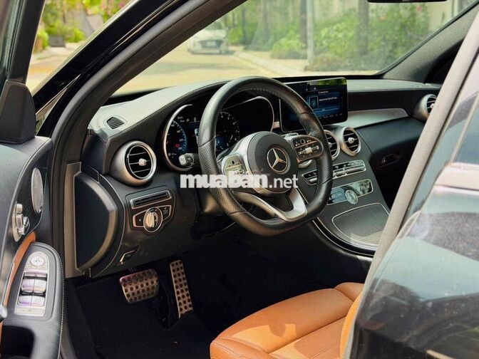 Mercedes-Benz C300 AMG 2020 Đen 75000 km