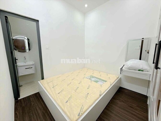 Quận 7 - 5 Tỷ 950 - Nhà Mới 2 Tầng 66m² - Ngang 4m - 3PN - Ngay UBND P