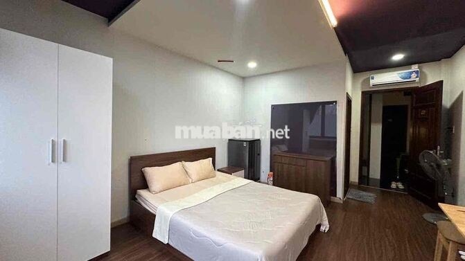 Căn hộ studio cao cấp cửa sổ lớn thoáng mát Phó Đức Chính quận 1