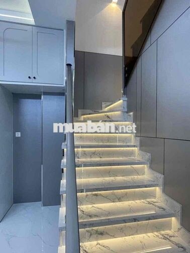 Quận 7 - 5 Tỷ 950 - Nhà Mới 2 Tầng 66m² - Ngang 4m - 3PN - Ngay UBND P