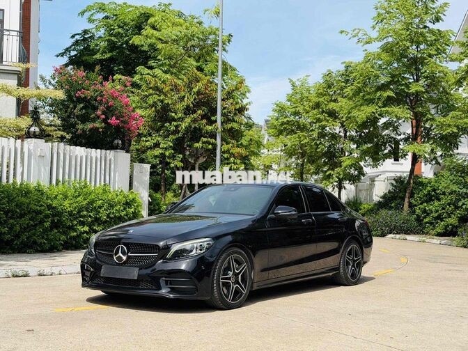 Mercedes-Benz C300 AMG 2020 Đen 75000 km