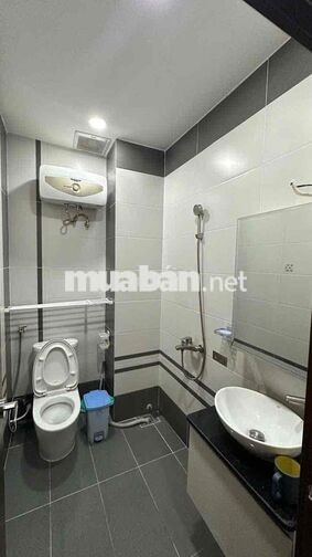 Căn hộ studio cao cấp cửa sổ lớn thoáng mát Phó Đức Chính quận 1