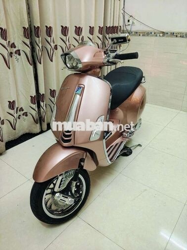 Vespa Sprint iget chính chủ xe đẹp từng chi tiết
